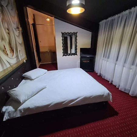 Karma Coffe&Room'S Bucarest Exterior foto